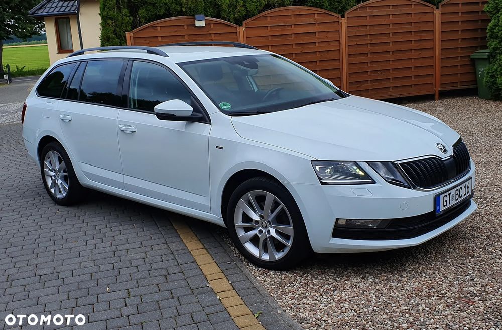 Skoda Octavia - 2