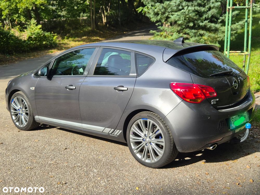 Opel Astra - 1
