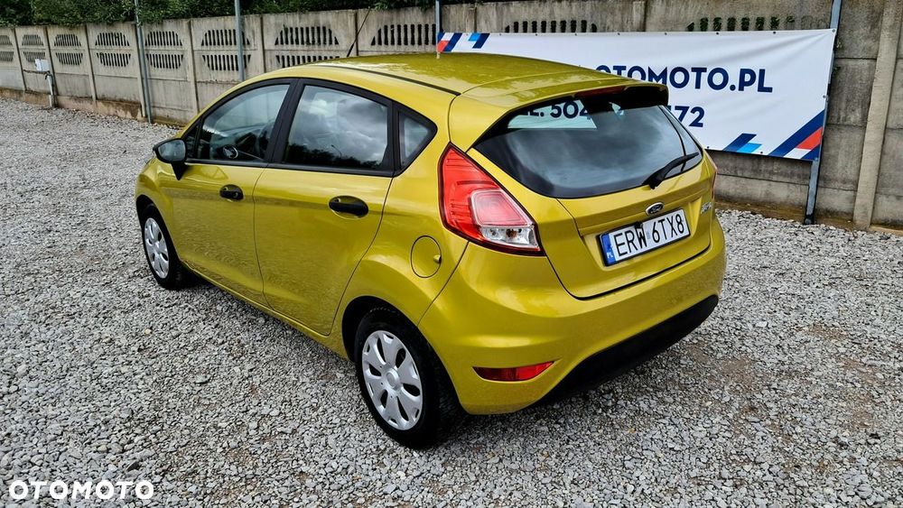Ford Fiesta 1.25 Ambiente - 29