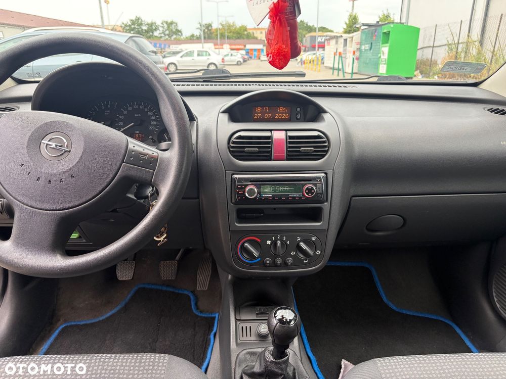 Opel Corsa 1.0 12V Cosmo - 9