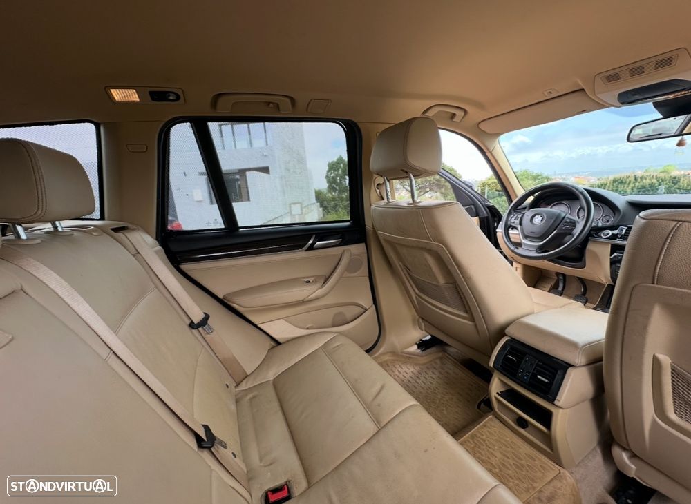 BMW X3 xDrive20d - 13