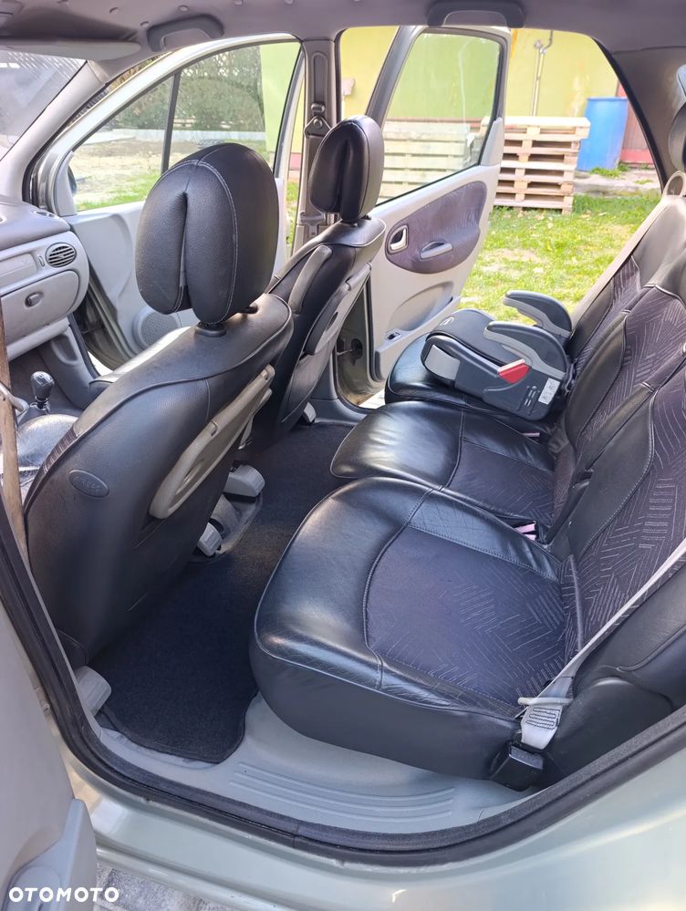 Renault Scenic 2002 photo 4