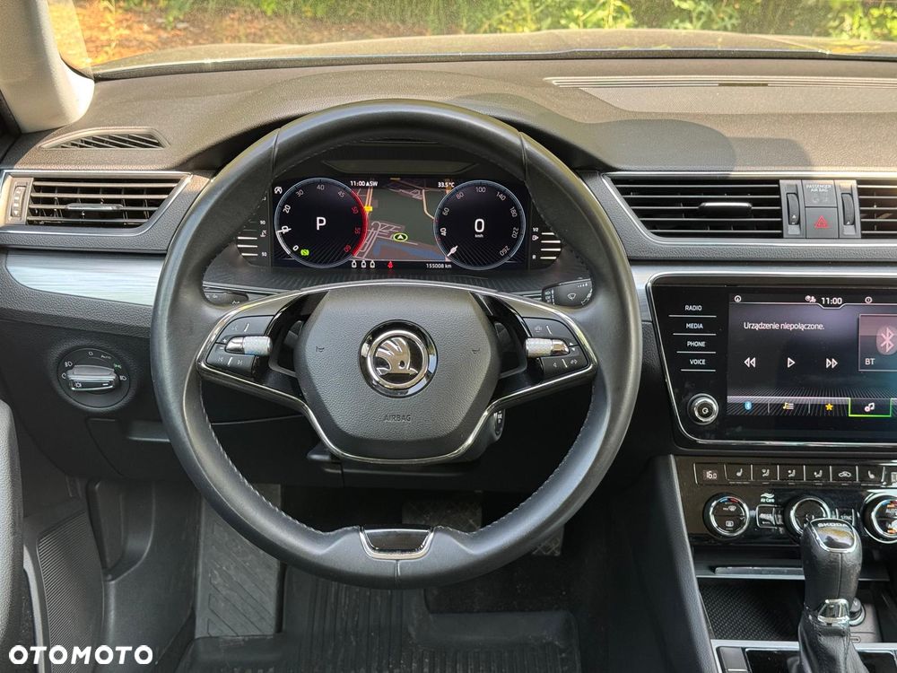 Skoda Superb 2.0 TDI SCR Ambition DSG - 17