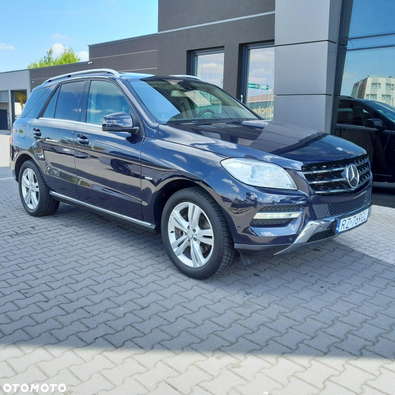 Mercedes-Benz ML 350 BlueTEC 4MATIC 7G-TRONIC - 2