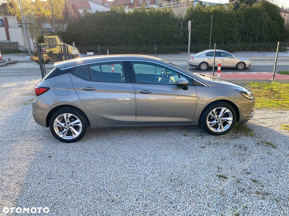Opel Astra 1.4 Turbo Innovation - 12
