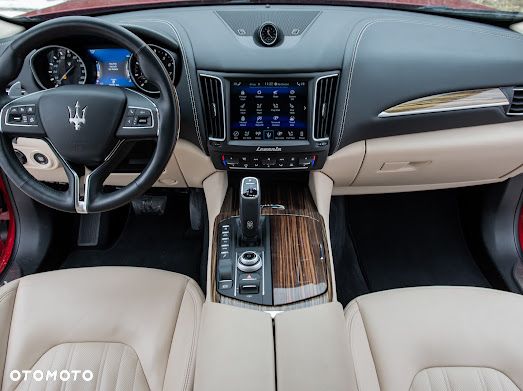 Maserati Levante S Q4 GranLusso - 26