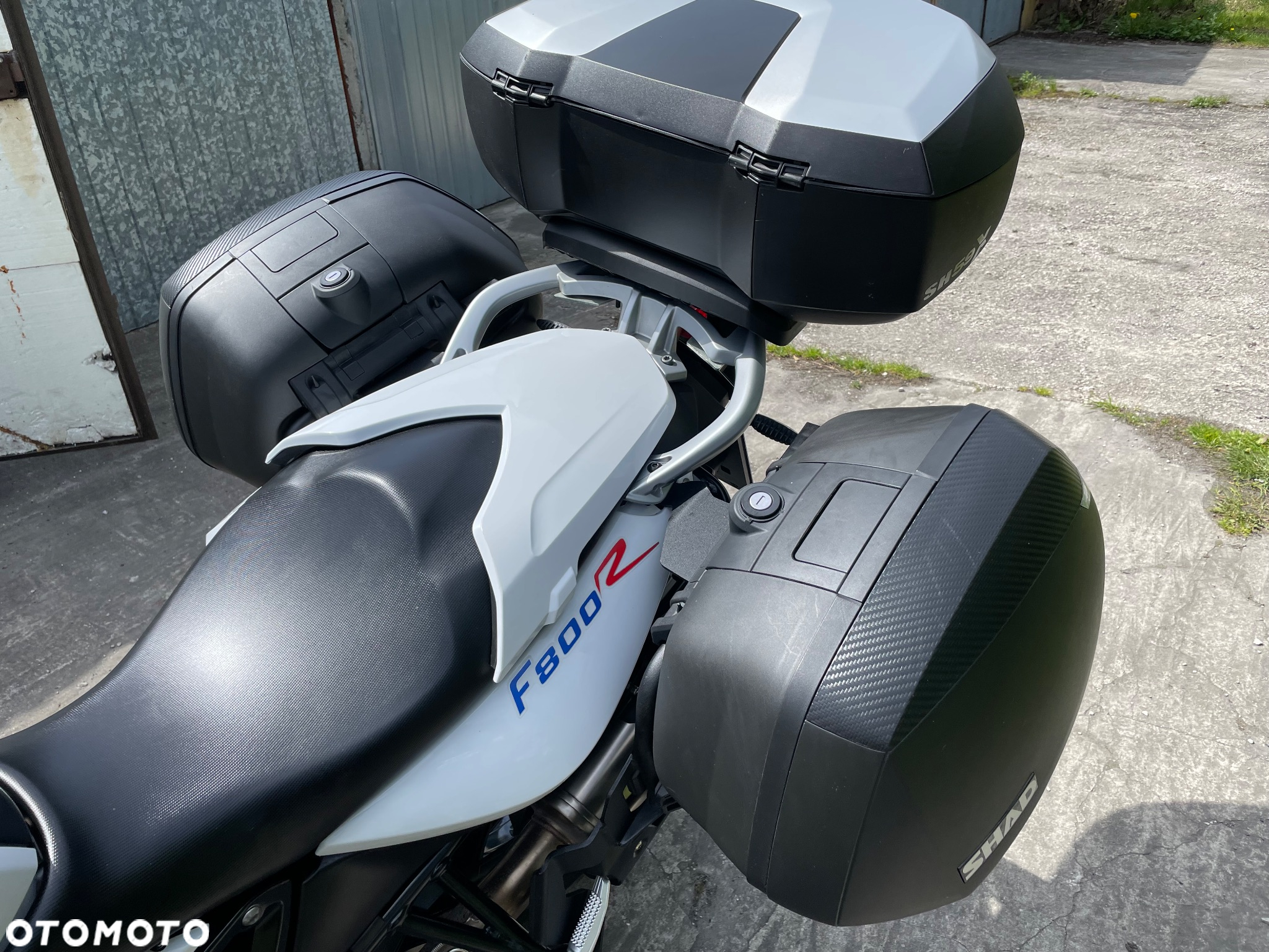 BMW F - 5