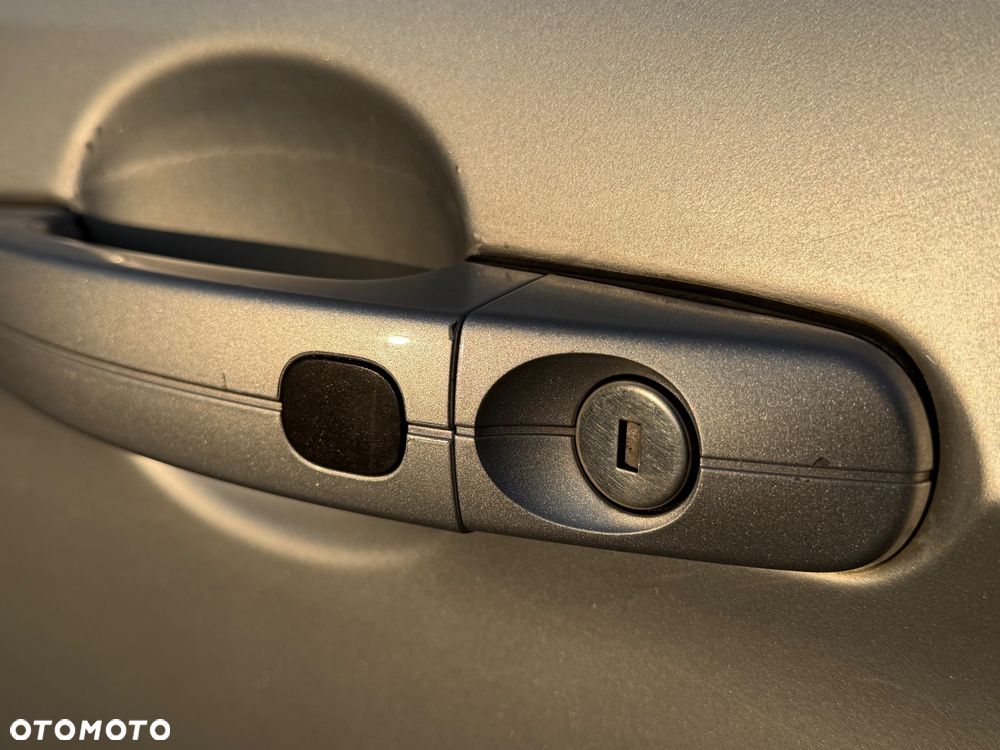 Ford Kuga 2.0 TDCi 4x4 Titanium - 13