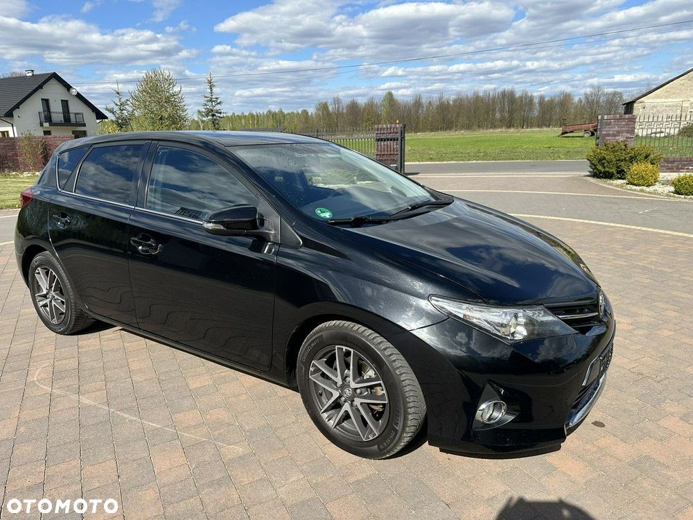 Toyota Auris - 18