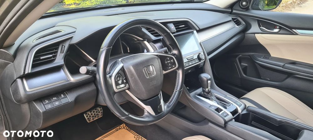 Honda Civic 1.5 i-VTEC Turbo CVT Sport Plus - 14