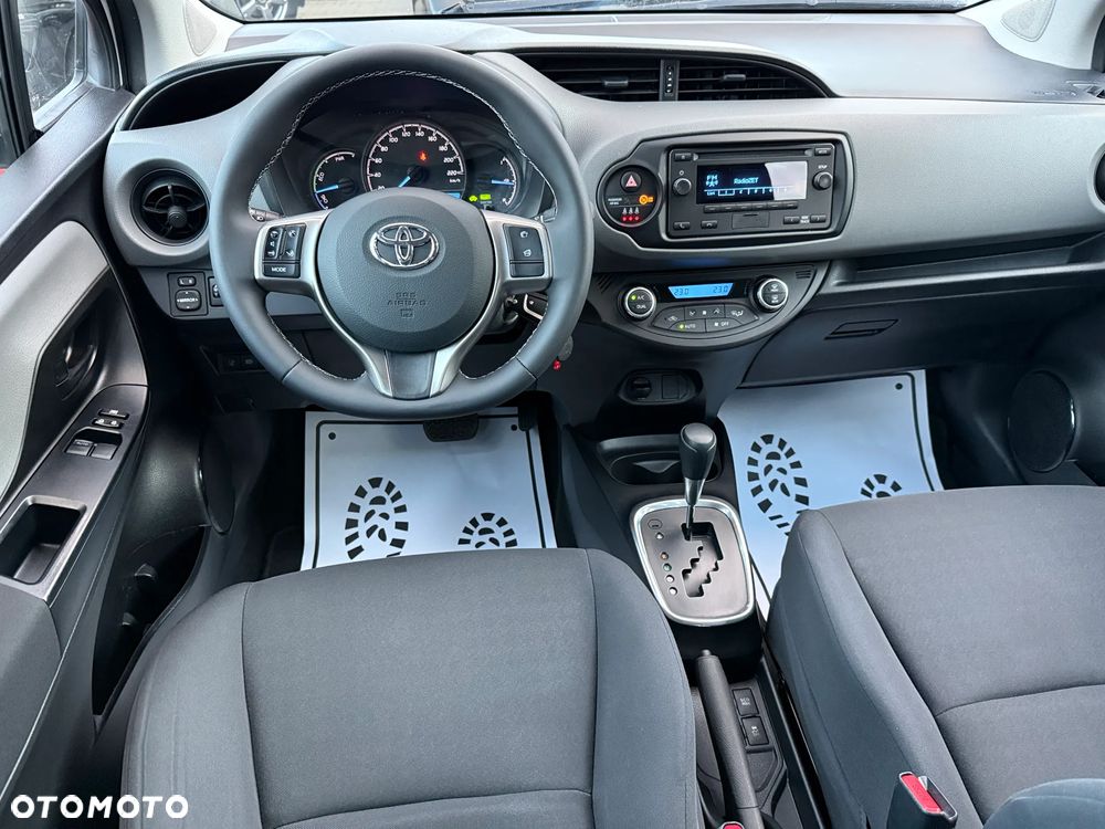 Toyota Yaris - 6