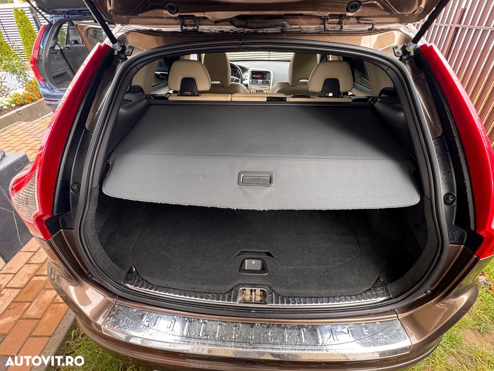 Volvo XC 60 - 26