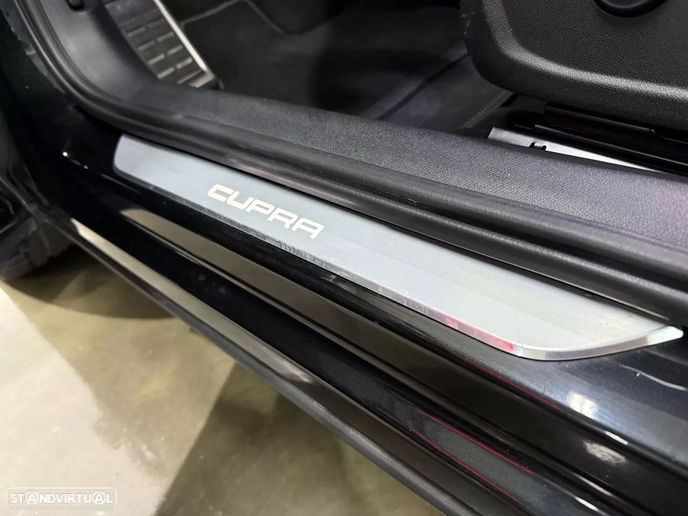 Cupra Formentor 1.4 e-Hybrid DSG VZ - 14