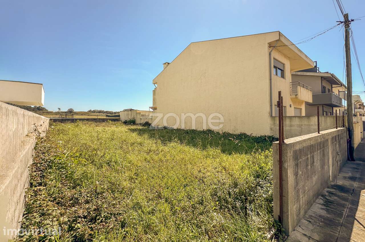 Terreno urbano em loteamento junto à Praia da Memória - Grande imagem: 2/38