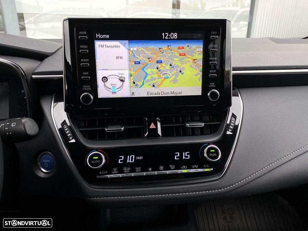 Toyota Corolla Touring Sports 1.8 Hybrid Comfort+P.Sport - 11