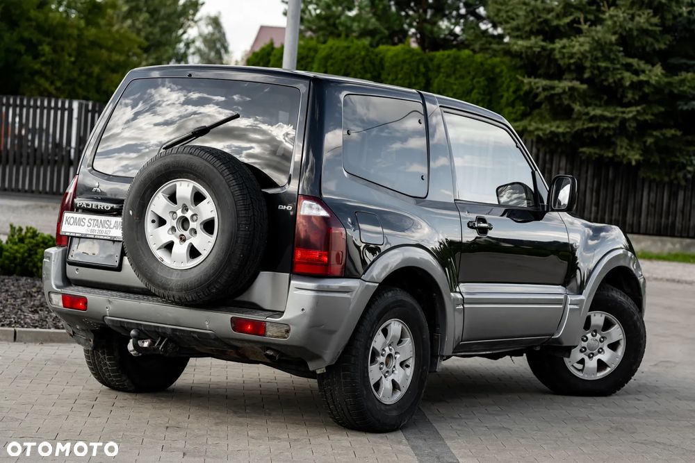 Mitsubishi Pajero 3.2 DI-D Liberty - 9