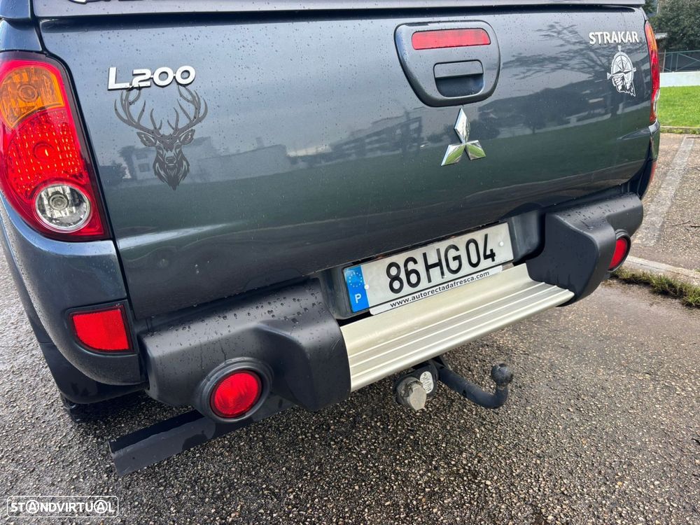 Mitsubishi L200 2.5 DI-D CD Intense AC/JLL - 12