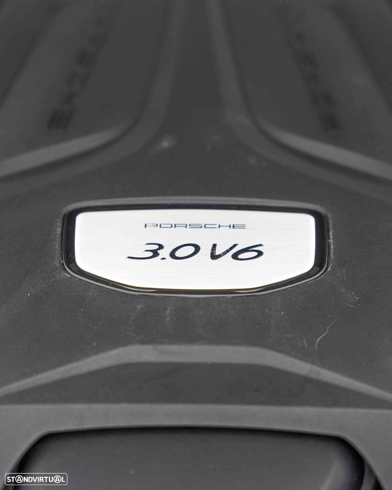 Porsche Cayenne Tiptronic S - 35