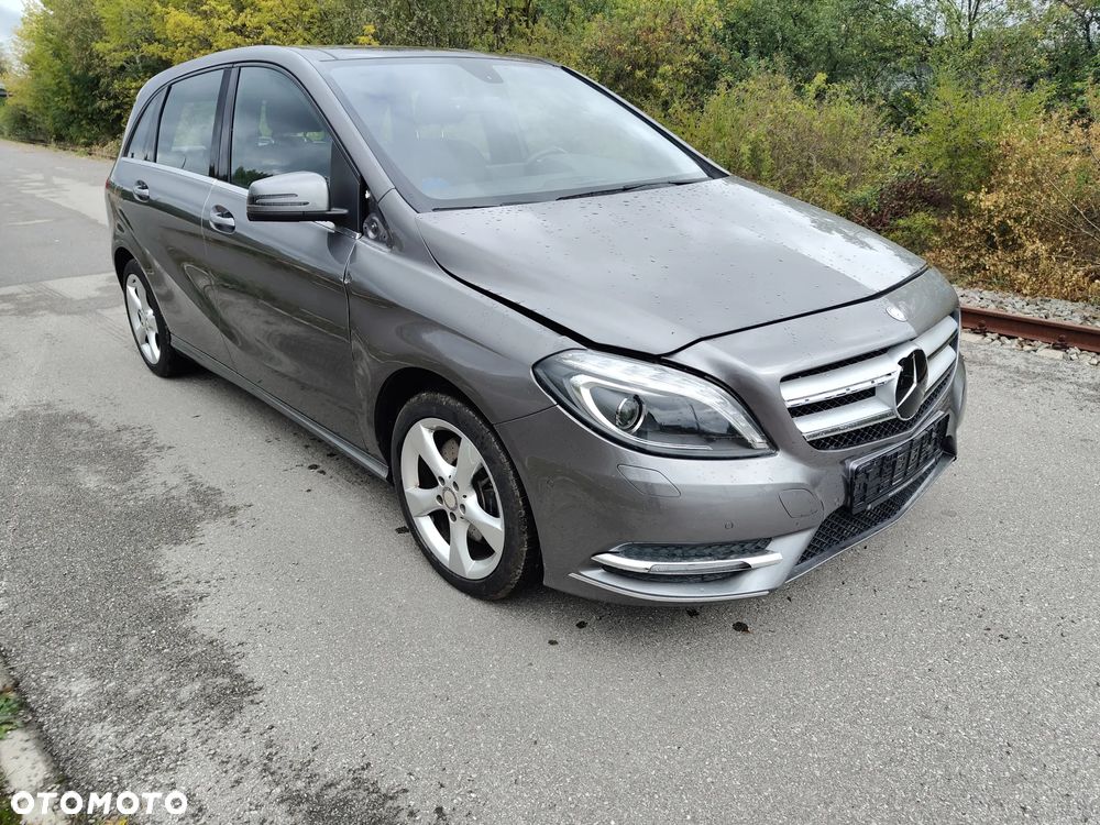 Mercedes-Benz Klasa B 250 (BlueEFFICIENCY) 7G-DCT - 3
