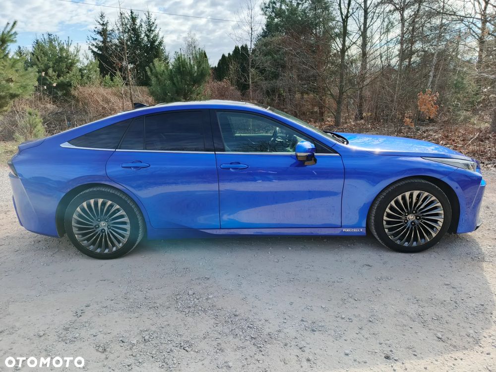 Toyota Mirai Prestige - 7