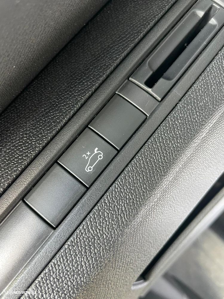 Peugeot 3008 BlueHDi 120 Stop & Start Allure - 13