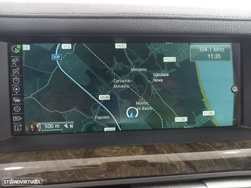 BMW 740 d xDrive - 22