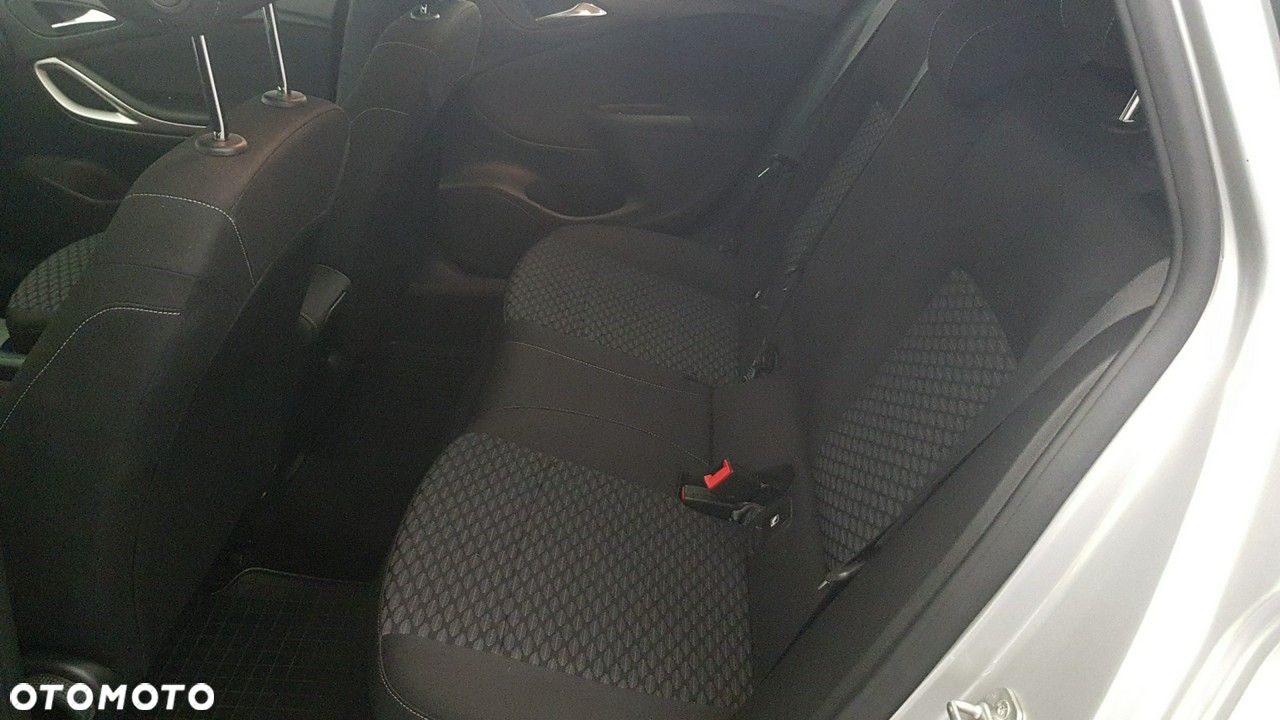Opel Astra - 22