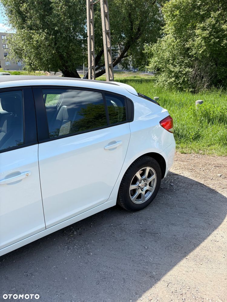 Chevrolet Cruze 1.7 D LT+ - 3