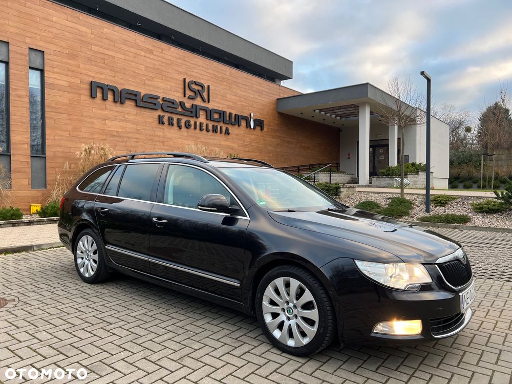 Skoda Superb 2.0 TDI DSG Elegance - 9