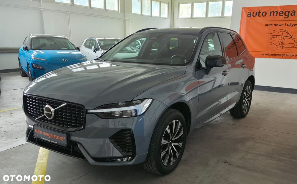 Volvo XC 60 B4 B Plus Dark - 3