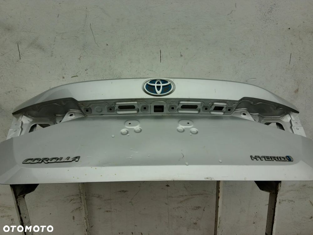 TOYOTA COROLLA E21 SEDAN KLAPA TYŁ TYLNA - 3