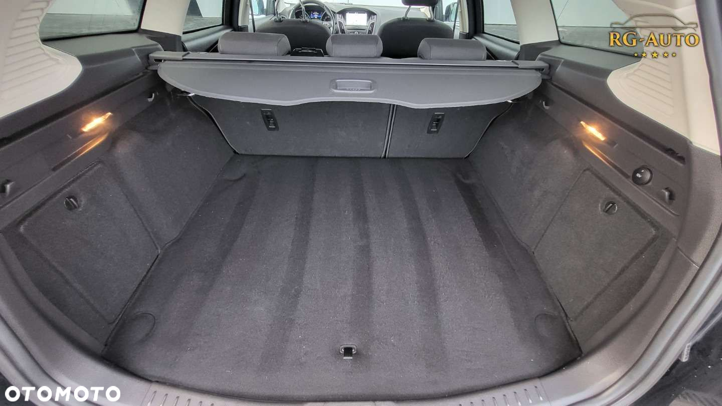 Ford Focus - 29