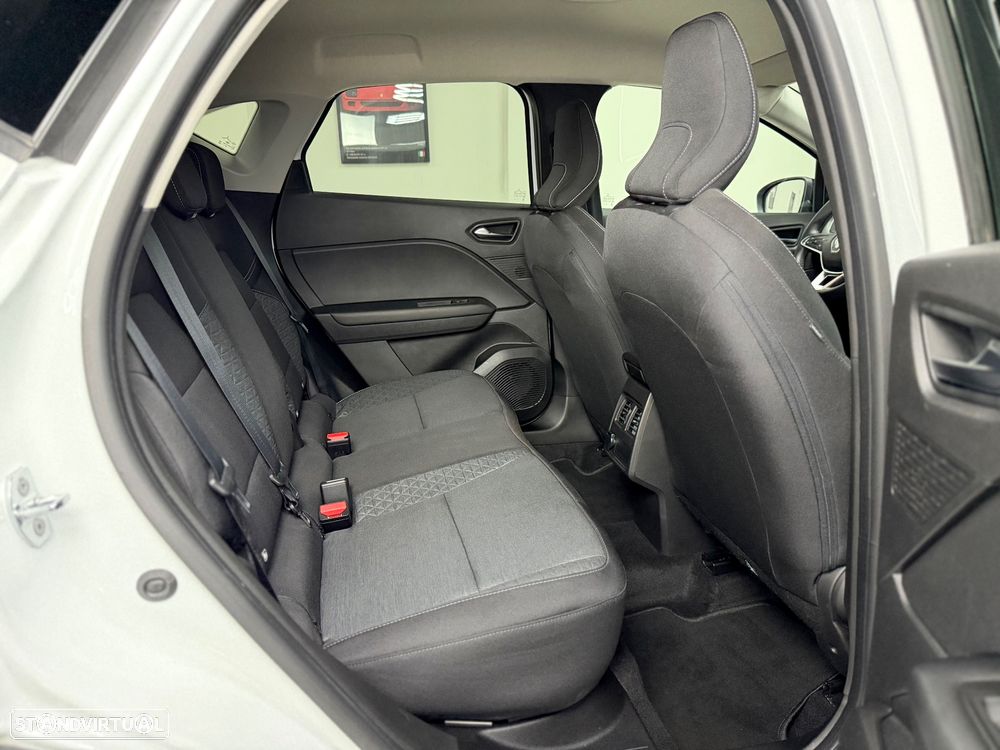 Renault Captur 1.6 E-Tech Intens - 24