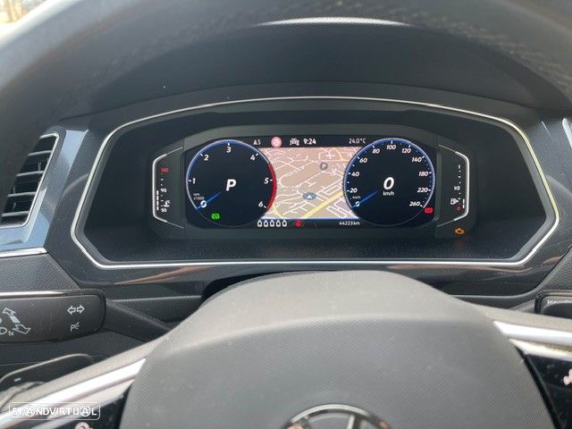 VW Tiguan 2.0 TDI R-Line DSG - 11