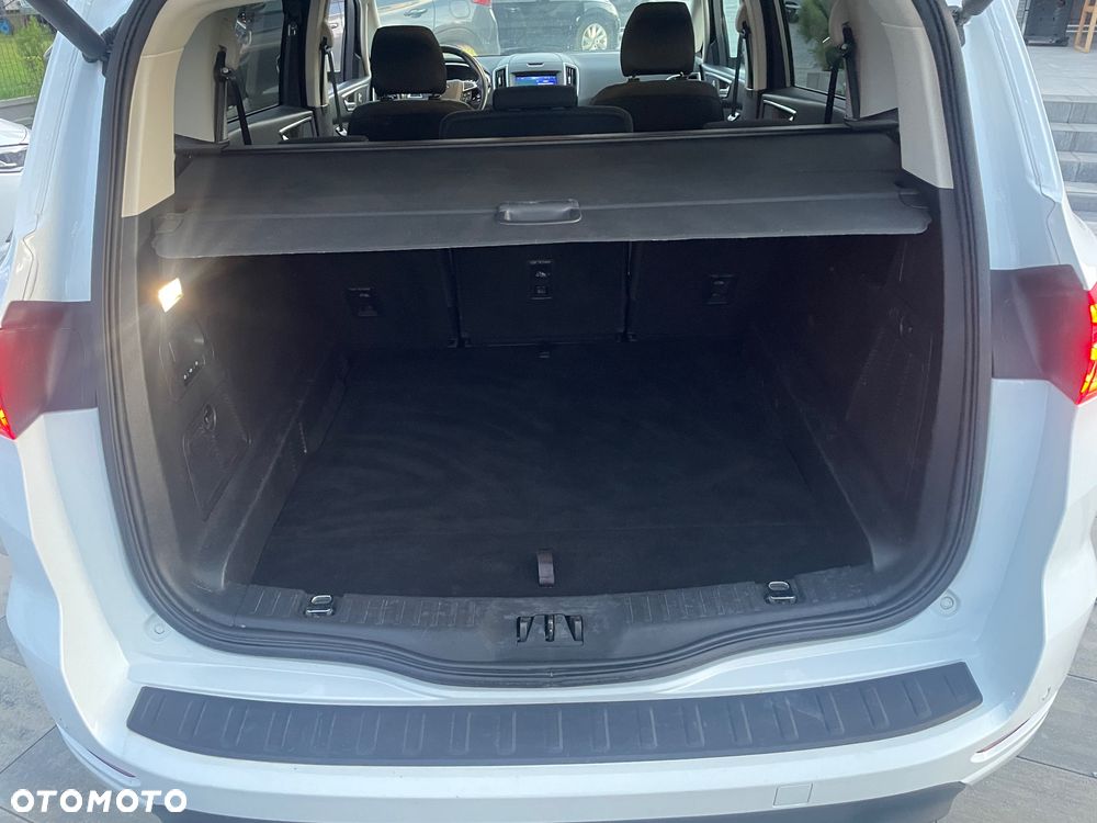 Ford S-Max 2.0 EcoBlue Titanium - 21