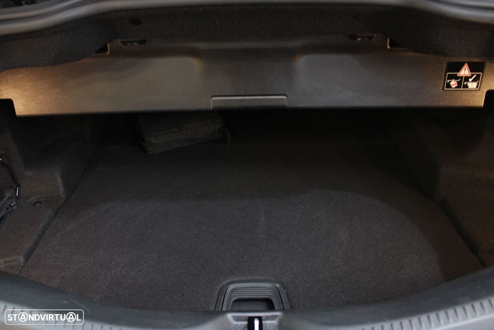 Mercedes-Benz E 220 - 55