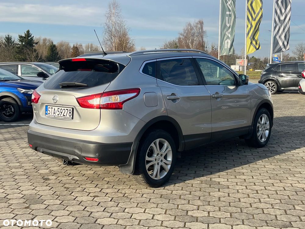 Nissan Qashqai 1.6 DIG-T N-Connecta - 5