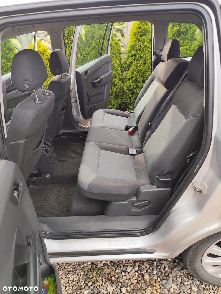 Opel Zafira 1.8 Cosmo - 10