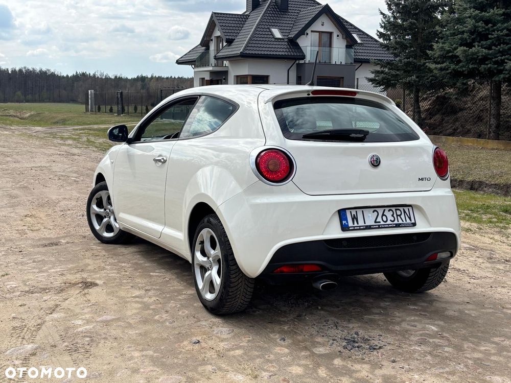 Alfa Romeo Mito 1.4 Distinctive EU6 - 5