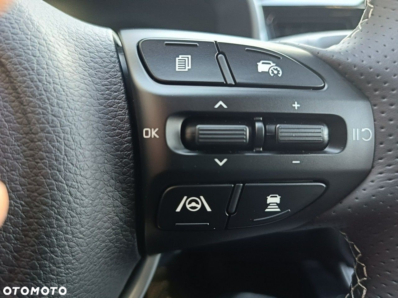 Kia Stonic - 25