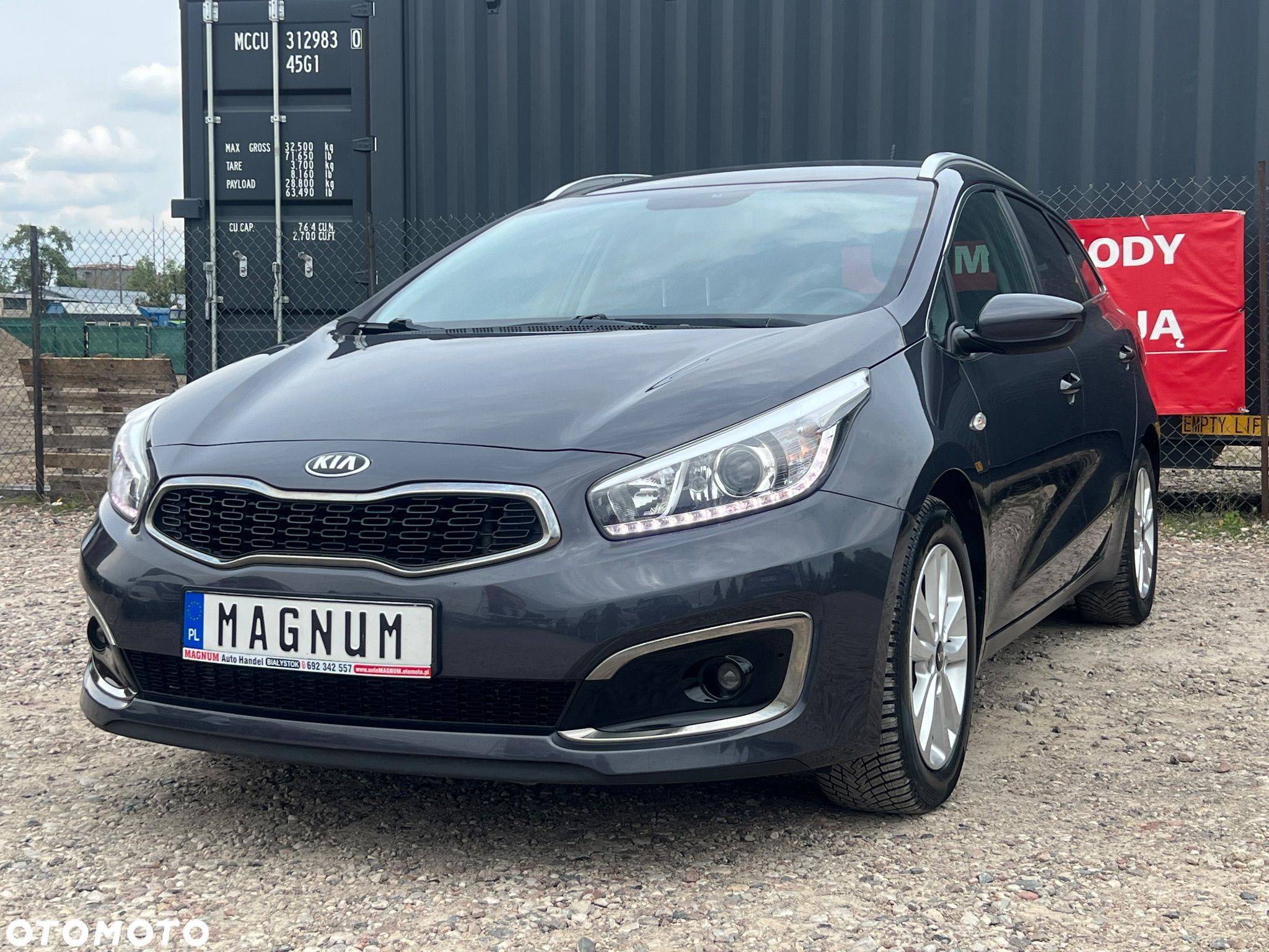 Kia Ceed - 1