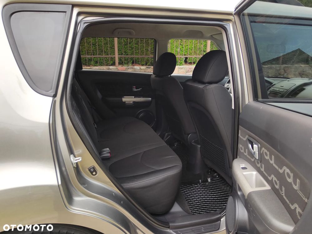 Kia Soul 1.6 CRDI Dream-Team Edition - 19