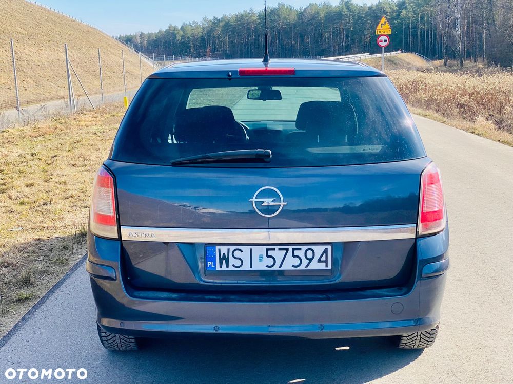 Opel Astra 1.8 Edition 111 Jahre - 11