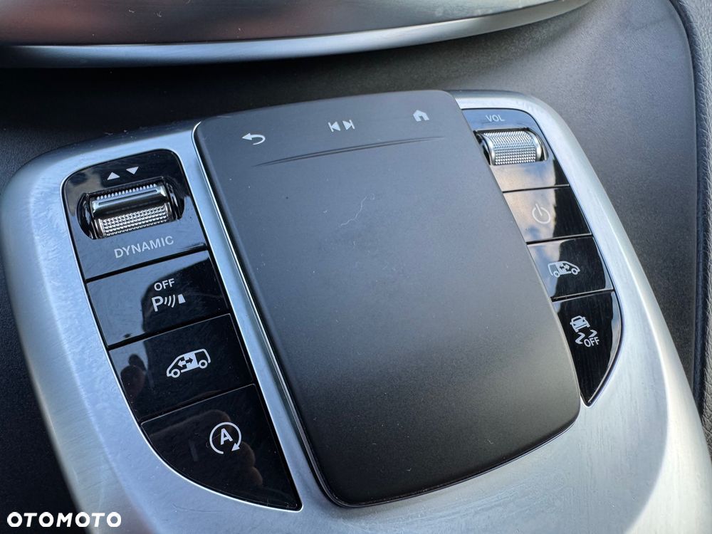 Mercedes-Benz Klasa V 250 d extralang 4Matic 9G-TRONIC Avantgarde - 15