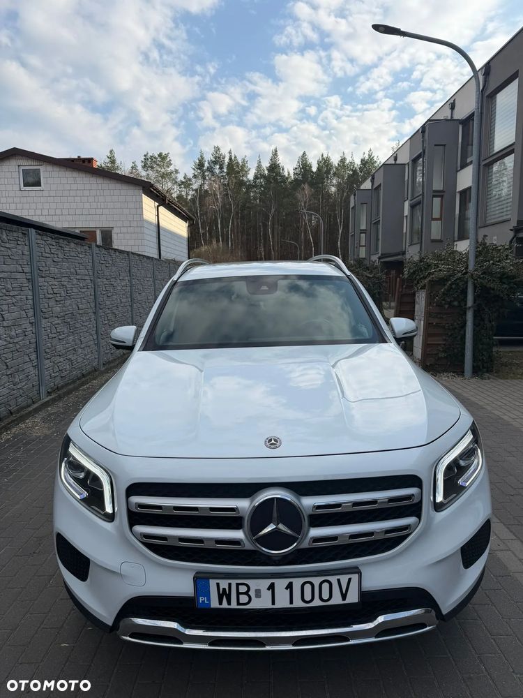 Mercedes-Benz GLB 250 4-Matic 8G-DCT - 2