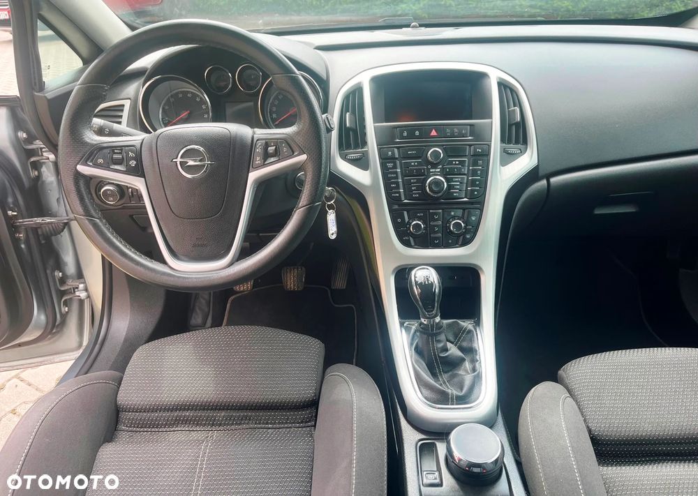 Opel Astra 1.4 Turbo Edition - 9