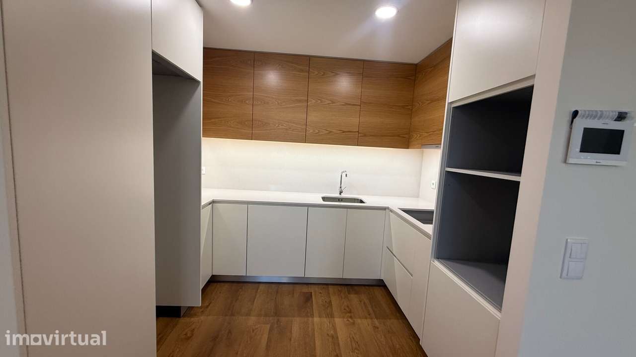 Apartamento T1 Novo para Arrendamento em Guimarães - Grande imagem: 5/10