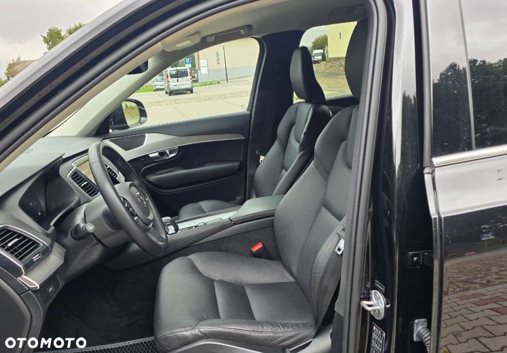Volvo XC 90 - 11
