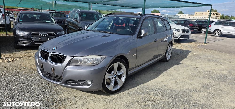 BMW Seria 3 320d DPF Touring Blue Performance - 19