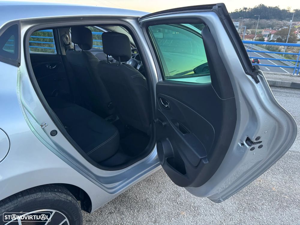 Renault Clio dCi 90 Limited - 21